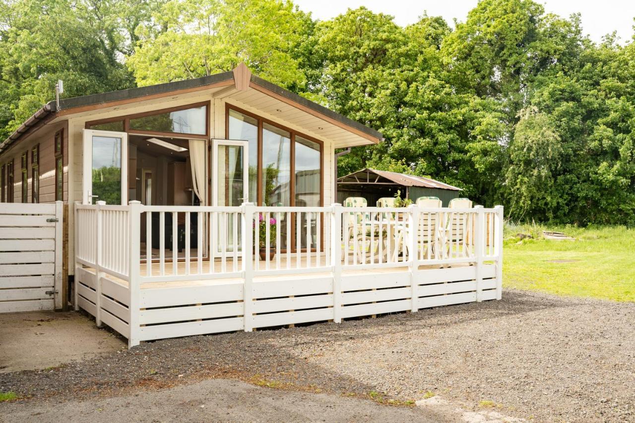 Pass The Keys The Lodge At Point House Farm - Sleeps Up To 6 Chester Luaran gambar