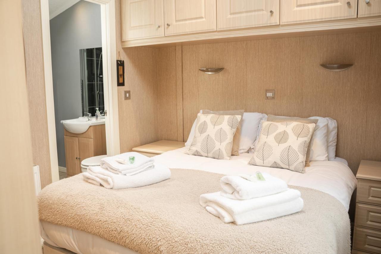 Pass The Keys The Lodge At Point House Farm - Sleeps Up To 6 Chester Luaran gambar