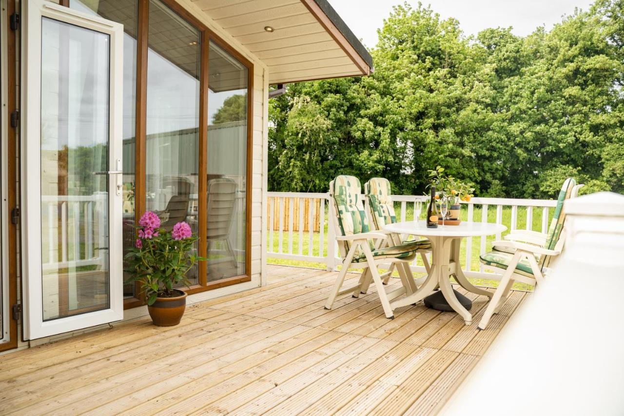Pass The Keys The Lodge At Point House Farm - Sleeps Up To 6 Chester Luaran gambar